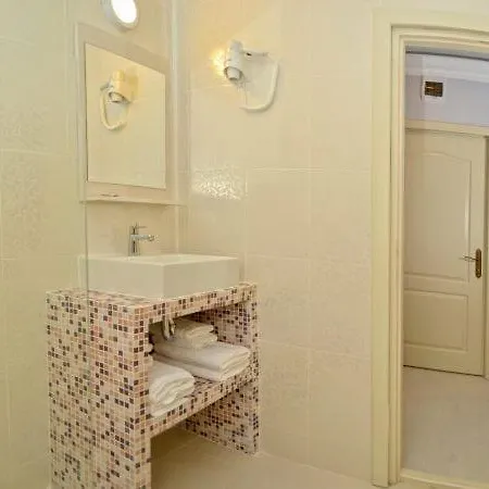 Cittadini 3*