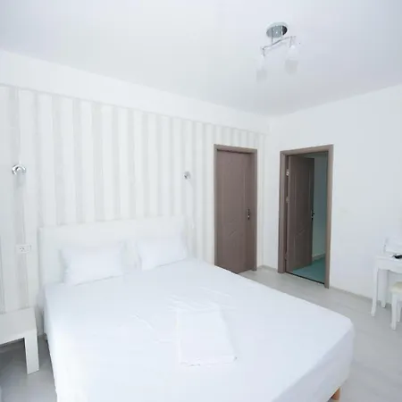 Cittadini 3*